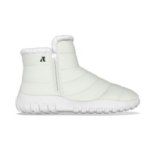 Cloud Ankle Height Snow Boots